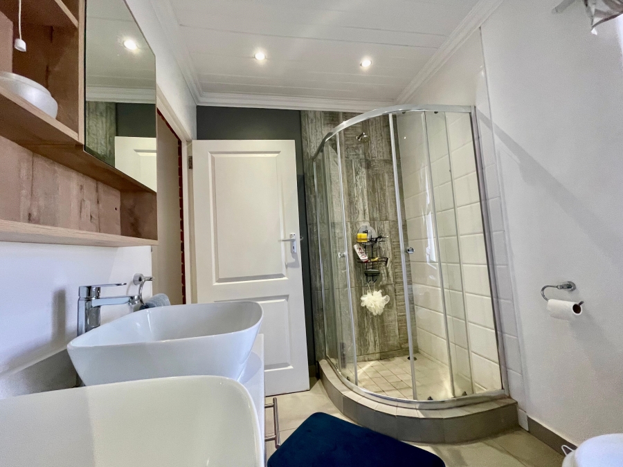 2 Bedroom Property for Sale in Potchefstroom North West